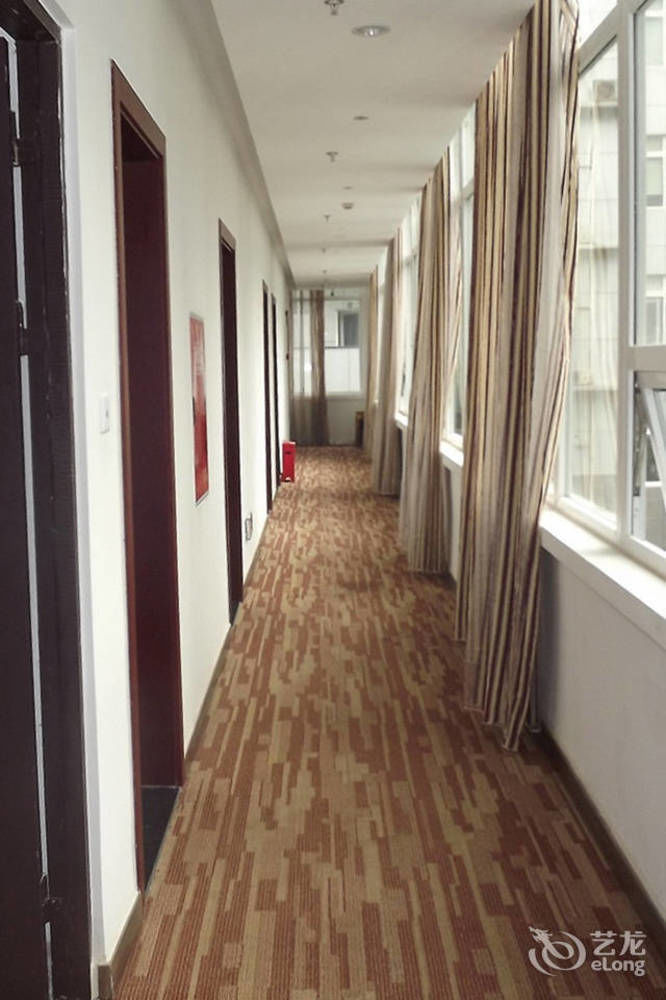 Xipuxing Pudi Hotel Exterior foto