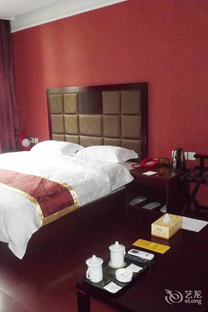 Xipuxing Pudi Hotel Exterior foto